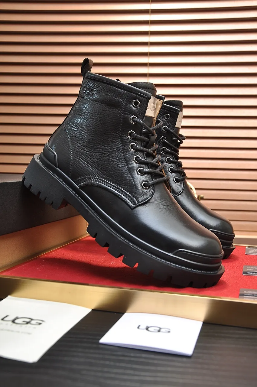 Men's shoes 💰640💶 [UGG] (full wool lining) top-end high-quality fur-in-one warm snow boots from Australia's warm luxury brand men's shoes, UGG-5877 official website synchronized, made of imported cowhide, carefully sewn...Imported rubber foam outsole (comfortable, soft, wear-resistant) The quality is really great...Exquisite workmanship, you can't put it down at first sight, available in sizes 39-44